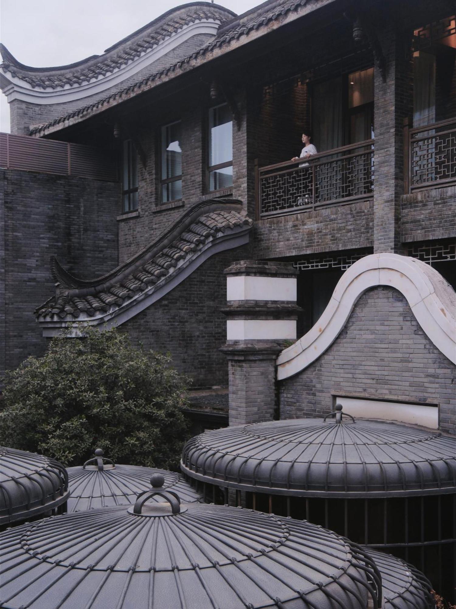 Guanyin Yiyuntai Hotel Чэнду Экстерьер фото